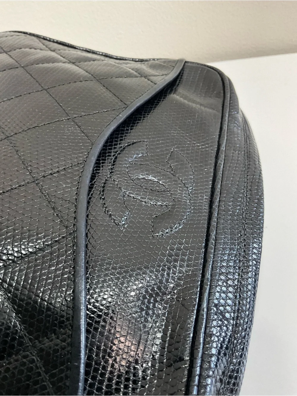CHANEL Black Quilted Lizard Camera Bag CC Logo Tassel Gold Chain Crossbody CERT